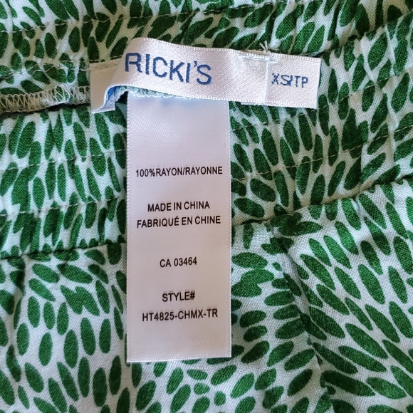 Skirt - Picture 2 of 2